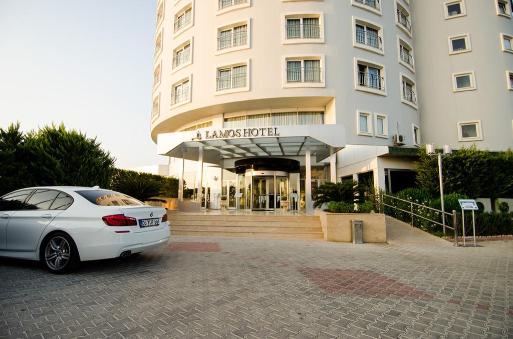 Lamos Resort Hotel & Convention Center Kumkuyu Exterior foto